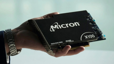 Chip Stocks Fall as Micron Outlook Signals Easing Demand