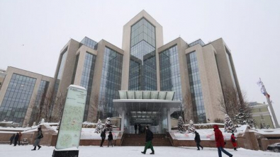 US Carlyle Group Agrees to Buy Lukoil's Global Assets after Sanctions Pressure
