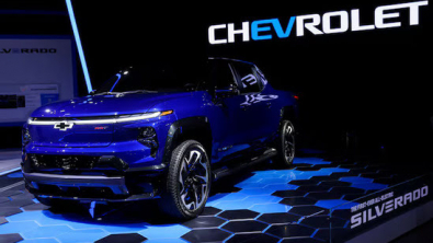 GM Delays next-Gen EV Truck Program, Crain's Detroit Reports