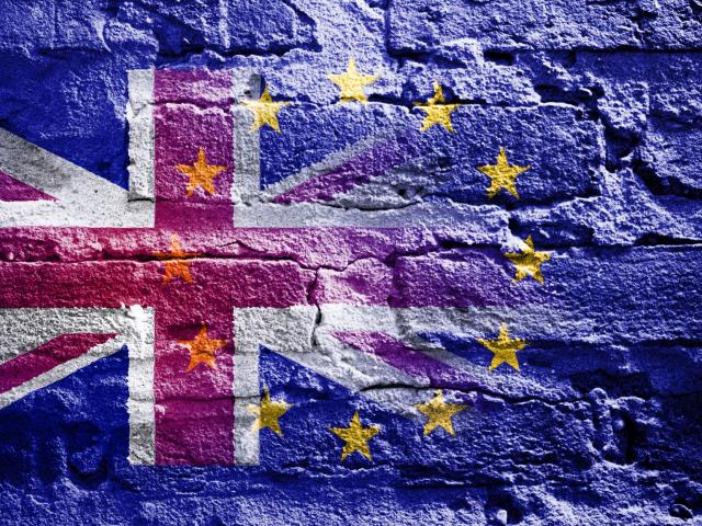 Pound gains amid hopes of Brexit trade deal breakthrough