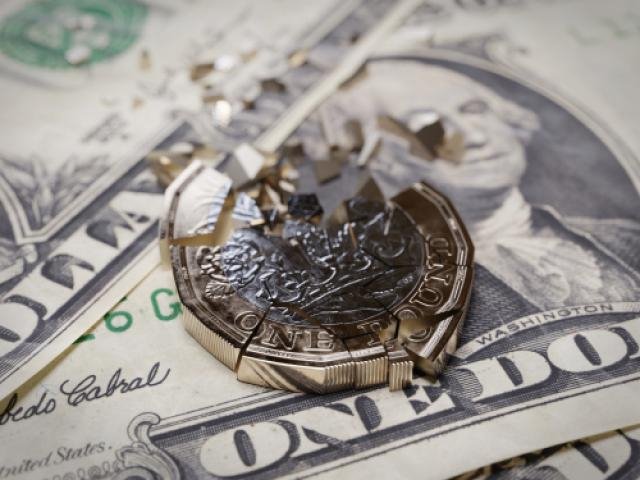 Sterling crumbles as Brexit uncertainty drags on