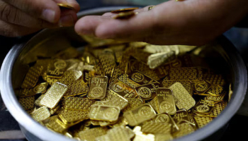Gold Rises as USD and Oil Soften; Investors Focused on Middle East