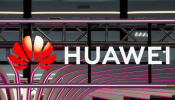 Huawei Bets on Speed over Smaller Chips to Skirt US Bans