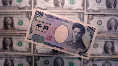 JPY Picks Up, USD Little Changed as BOJ and Fed Hold Rates Steady