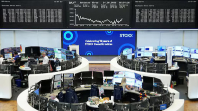 European Shares Slip on Tech Slump; Zalando Drops