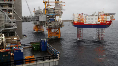 Oil Drops Over $3 on Talks Over Diesel, Crude Stock Releases