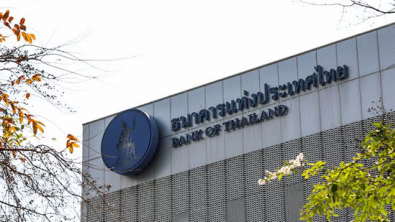 Thai Cenbank Unexpectedly Holds Rates; Trims Growth Forecast