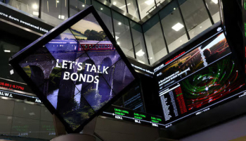 FTSE 100 Marks 3rd-Straight Week of Gains, Shaking Off Global Woes