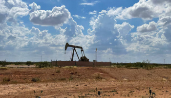 Oil Flat, Set for Weekly Loss on Stalled US-Iran Talks