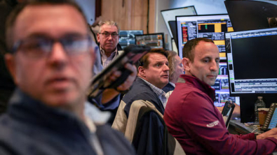 Nasdaq Confirms Correction, Wall St Slumps on Middle East Uncertainty