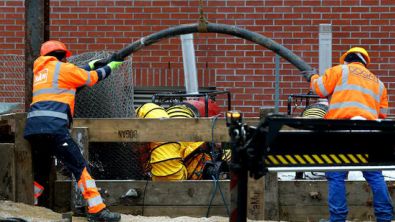 German Services Contraction Eases in June, PMI