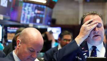 S&P 500 Ends Higher, Oracle Reignites AI Rally; Boeing Drops