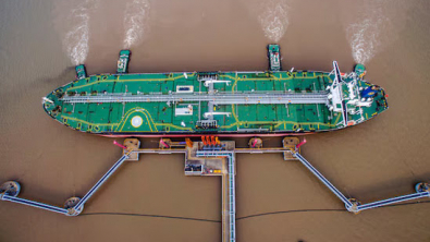 China July Oil Output Sees First MoM Gain Since Iran War