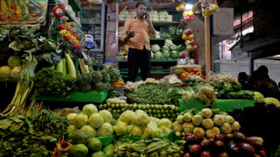 India Inflation may Stay Low as Commodity Prices Ease: Govt
