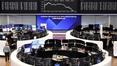 European Stocks Slip as Mixed Earnings Offset M&A Cheer