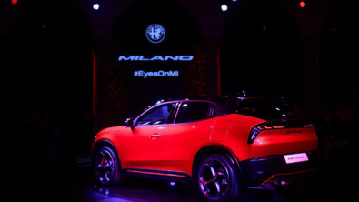 Stellantis Shares Slump over 20% after $26.5B EV-Related Writedown