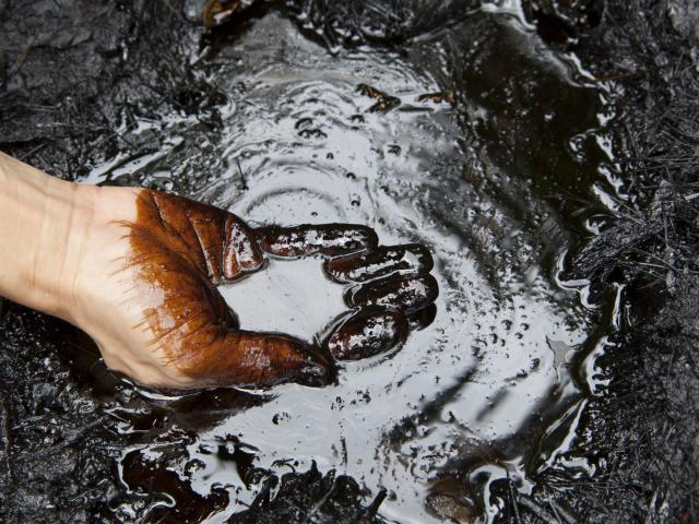 Oil: Stuck around $40 with nowhere to go
