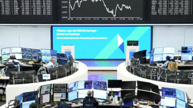 European Markets Fall as Earnings, Iran Conflict in Focus