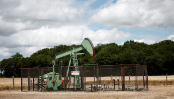 Oil Rises 5% on Renewed US-Iran Tension