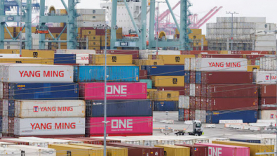 US Oct Trade Deficit Lowest since 2009 as Imports Decline