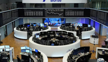 Europe Shares Close Lower as Oil Surge Sparks Inflation Worries, Rate Hike Bets