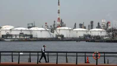 Japan Shifts Focus to Oil in Unorthodox Scramble to Talk Up Yen