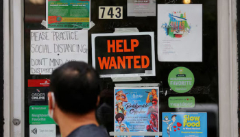US Weekly Jobless Claims Fall but Unemployment Rolls Swelling