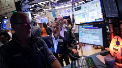 US Equity Funds Extend Inflows on Iran de-Escalation Hopes