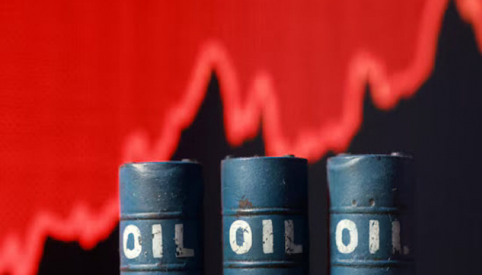Gulf Oil Exports Jump in June on Record UAE Flows