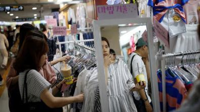 South Korea's Inflation Rate Quickens to 2-1/2-Year High