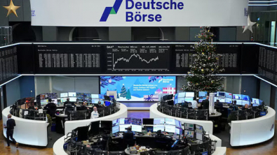 European Shares Slip as Investors Navigate Holiday-Shortened Week
