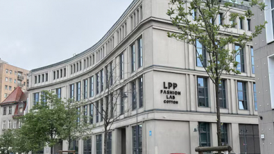 EU Parcel Duty Boosts Sinsay Sales, LPP Finance Chief Says