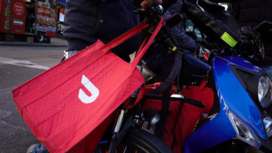 DoorDash Rolls Out Emergency Relief as Surging Pump Prices hit US Gig Workers