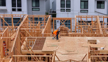 US Fixed 30-Year Mortgage Rate Rises to 6.46% amid Iran War