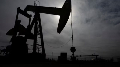 Oil Slips on Weaker Demand Outlook and Higher US Stocks