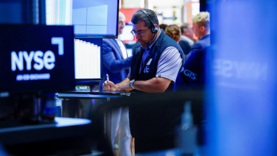 Global Stocks Hold Gains after in-Line US CPI