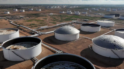 Oil Edges Up to 2-wk High on Lower US Output Forecast, Renewed Red Sea Attacks