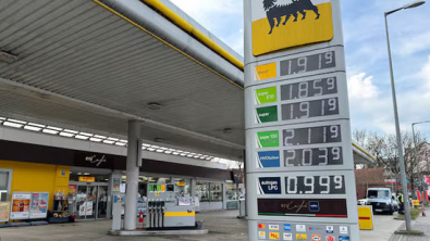 Euro Zone Inflation Jumps, Faces Quick Hit from Surging Oil Price