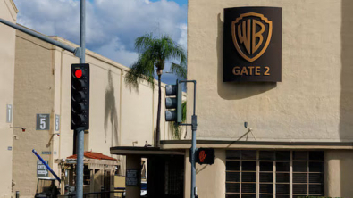 Warner Bros Shareholders to Vote on $110B Paramount Merger on Apr 23