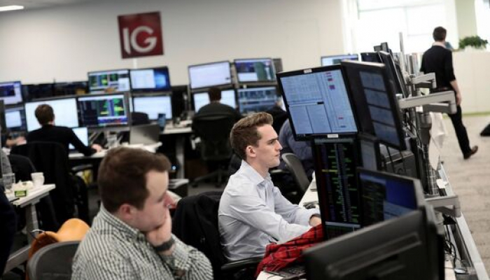 FTSE Edges Higher as Corporate Updates Buoy Sentiment