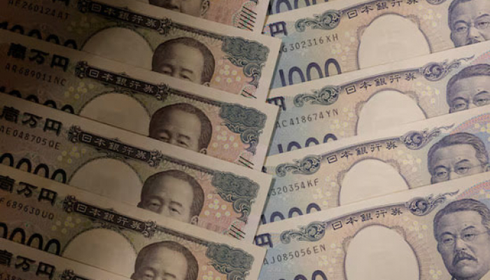 Euro Set for Weekly Drop; Yen Eyes Biggest Gain Since Sept