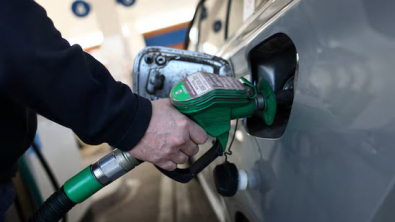 Rising Fuel Prices Weigh on UK Consumers, Surveys Show