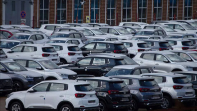China Car Sales Growth Speeds Up in Nov as Price War Intensifies