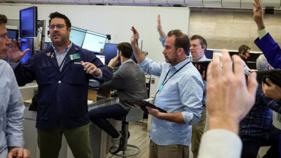 Wall St Ends Higher, Federal Reserve Rate Cut Bets Gather Momentum