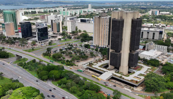 Brazil's Annual Inflation Slightly Up in Jan, Still Backing Easing Outlook