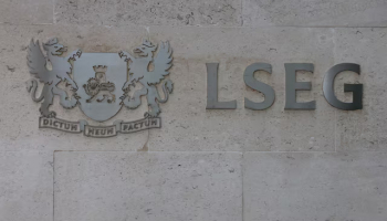 UK Stocks Fall as Optimism over Quick Middle East Ceasefire Fades