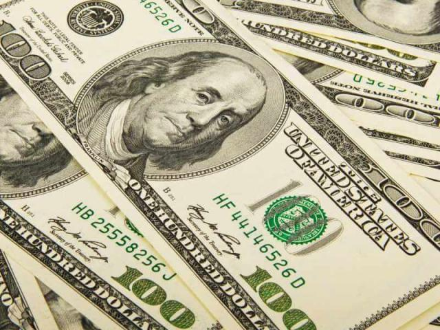 Dollar smiles as NFP smashes expectations