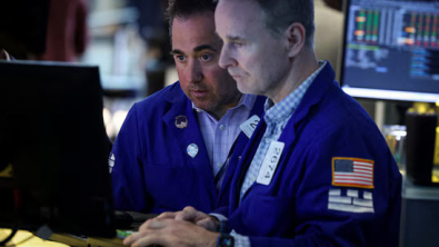 S&P 500 Ends Lower; Chips Tumble and Moderna Rallies