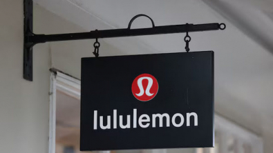 Lululemon Slides as Weak US Demand, Tariff Costs cloud Holiday Outlook