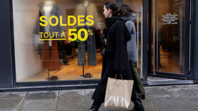 Euro Zone Consumers Maintain Benign Inflation View, ECB Survey